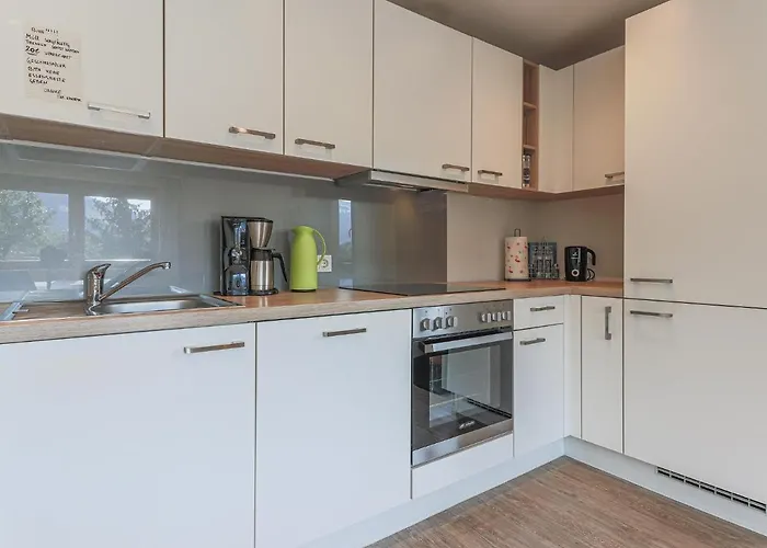 Haus Fabian アパート *